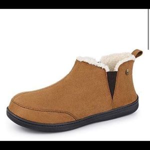 Mens micro suede house slippers size 10